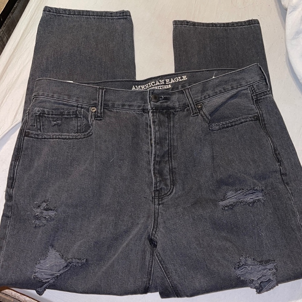 AEO | Black Distressed Mom Jeans | 14